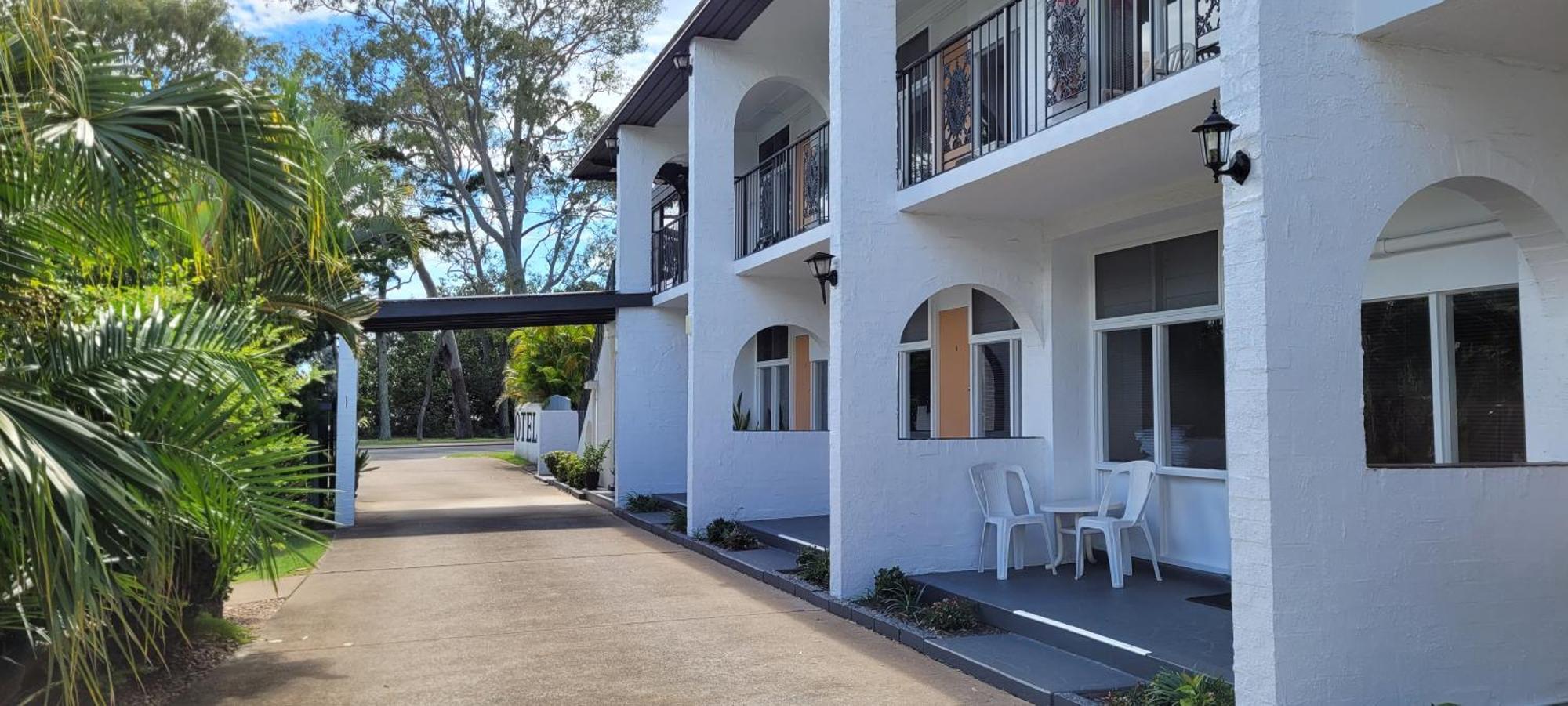 Tower Court Motel - Adults Only Haven Hervey Bay Exterior foto